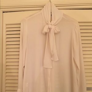 Ann Taylor v-neck bow blouse